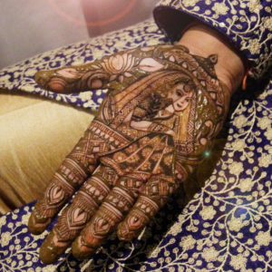 intricate-bridal-figure-work